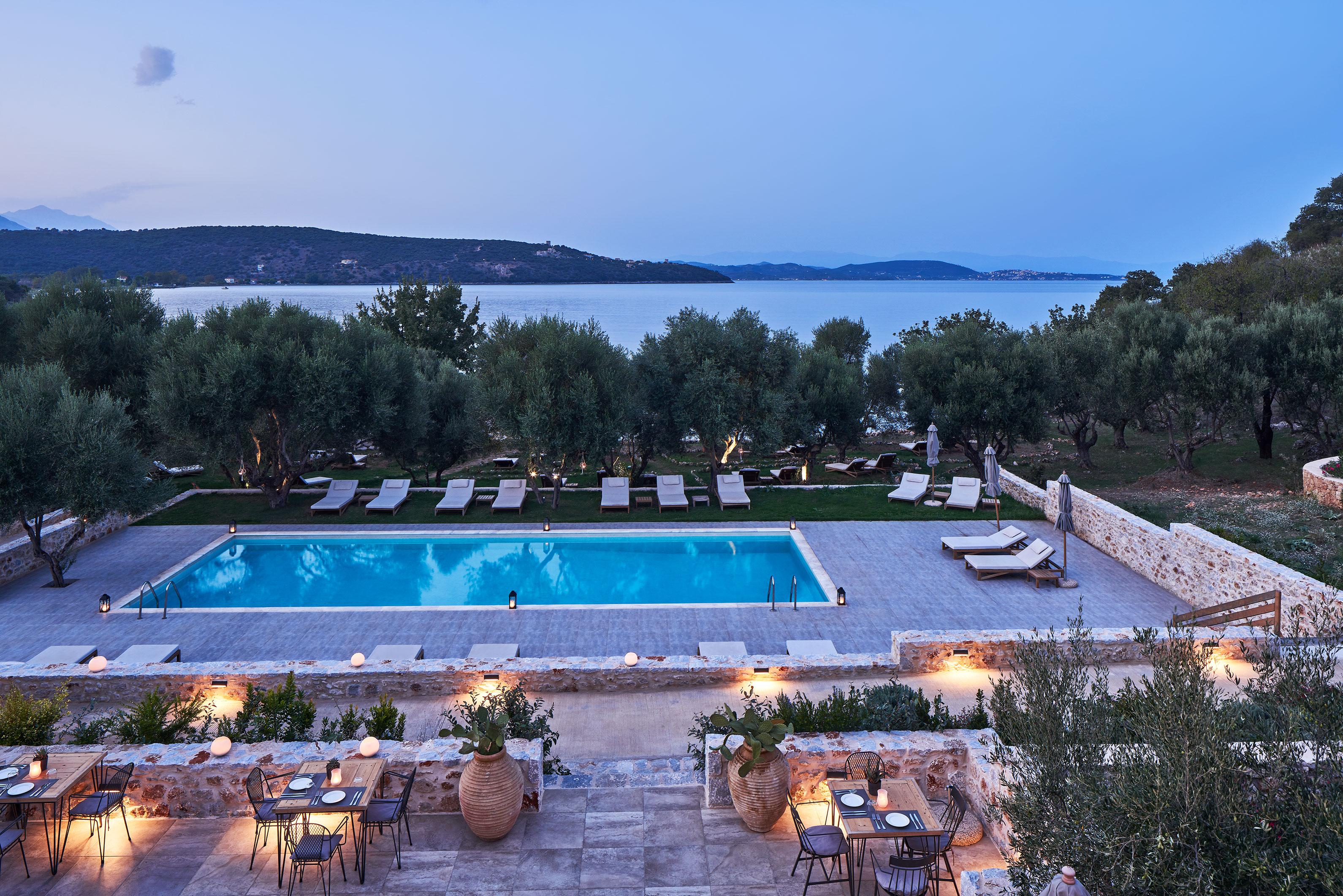100 Rizes Seaside Resort- Small Luxury Hotels Of The World Kalivia  Exterior photo