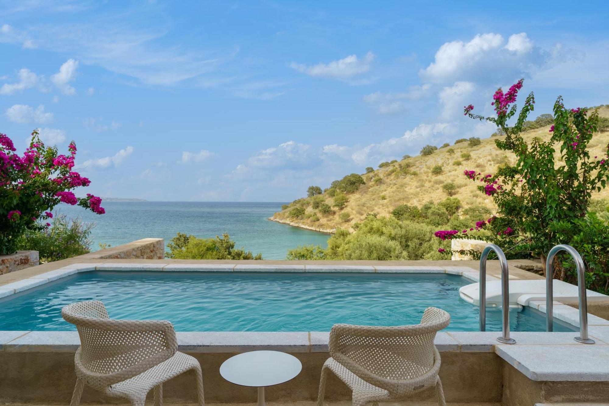 100 Rizes Seaside Resort- Small Luxury Hotels Of The World Kalivia  Room photo